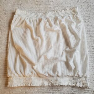NWOT Anthropologie White Stripe Pattern Fabric Tube Top 🤍